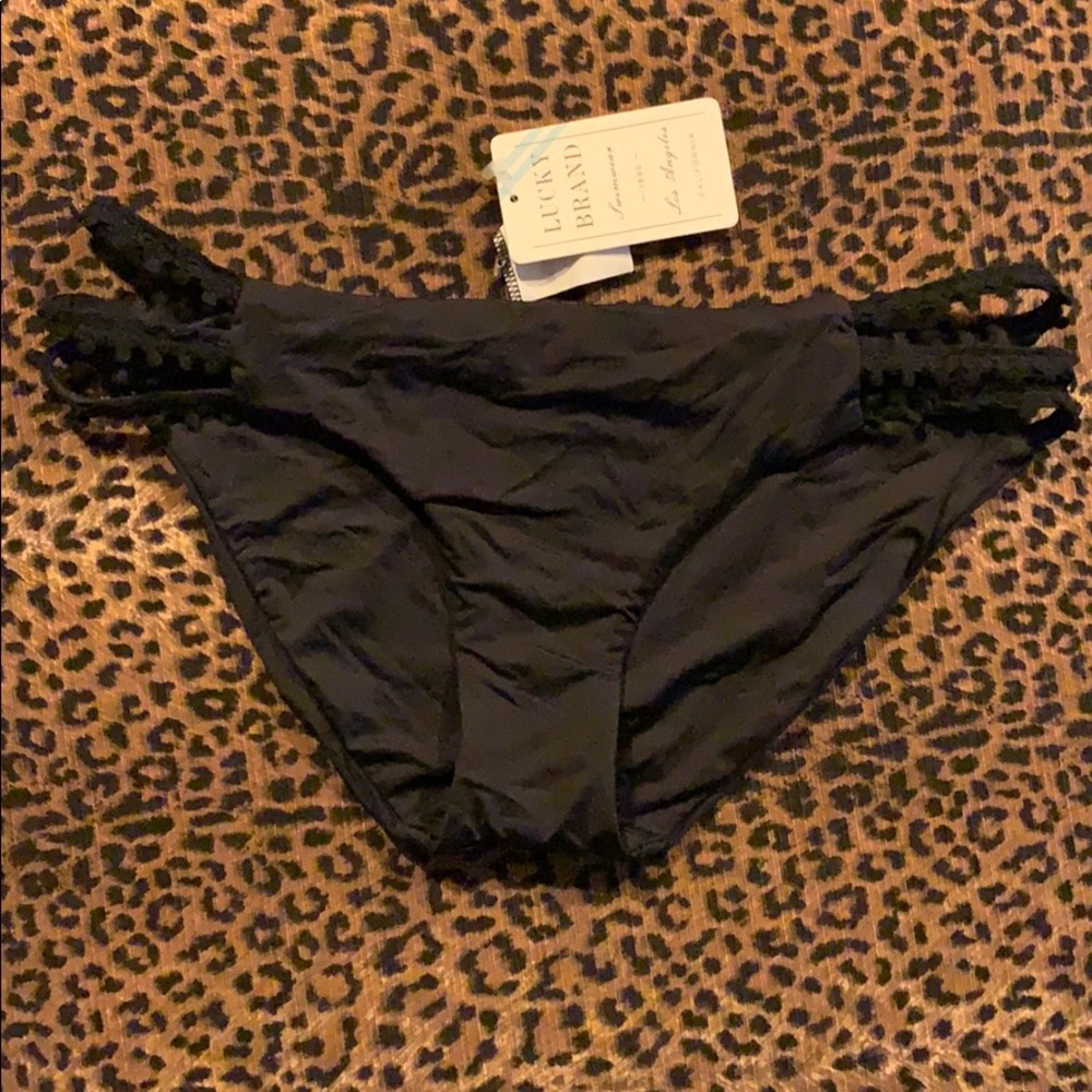 Lucky Brand swim suit bottoms👙🍑